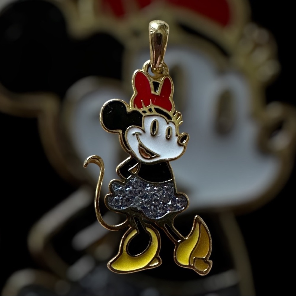 Minnie Mouse Pendant with Red Bow